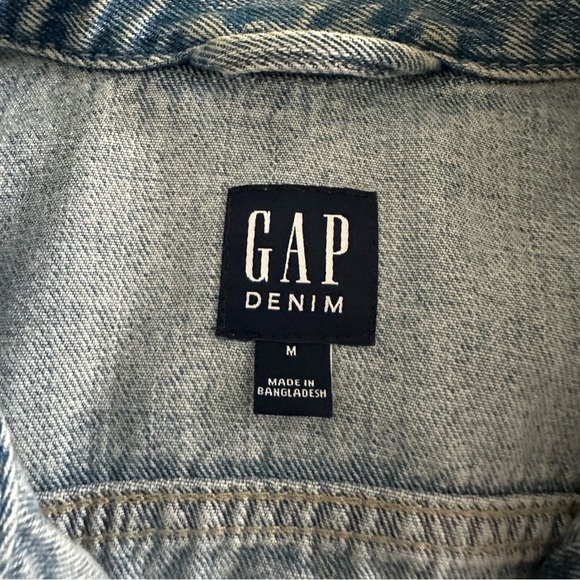 Gap Light Denim Jacket Size medium - Picture 4 of 5